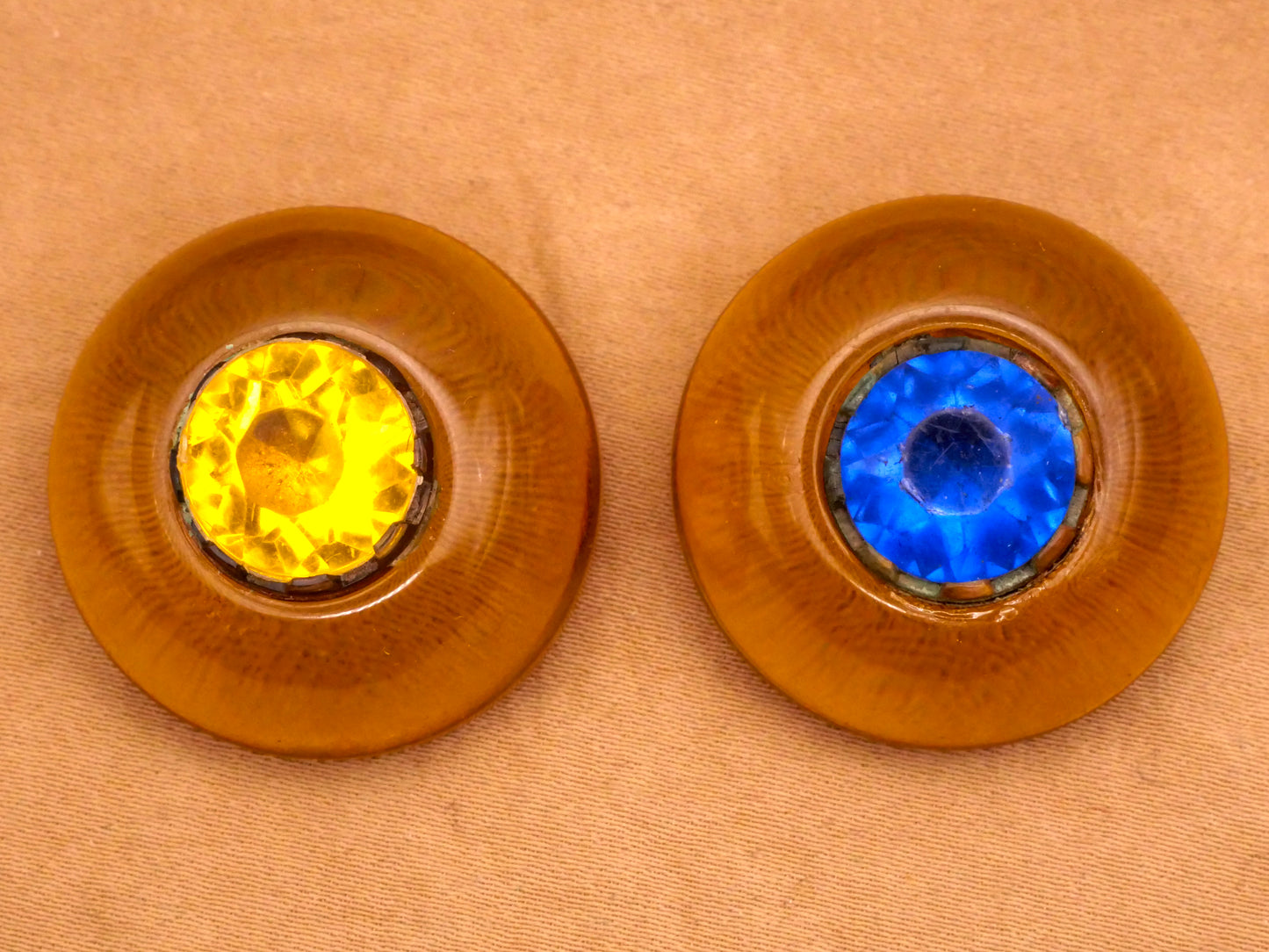 Eye Yellow or Blue Rhinestone Apple Juice Early Plastic Button Various 28mm