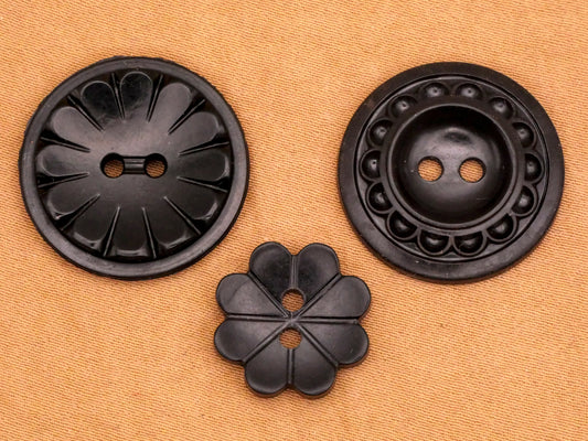 Flower Scalloped Vintage Black Plastic Button Various 14-22mm