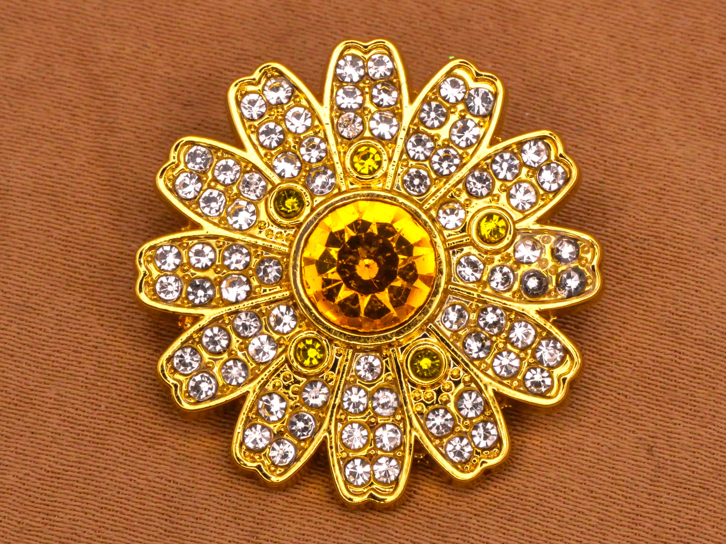 Daisy Flower Yellow Rhinestone Metal Button 25mm