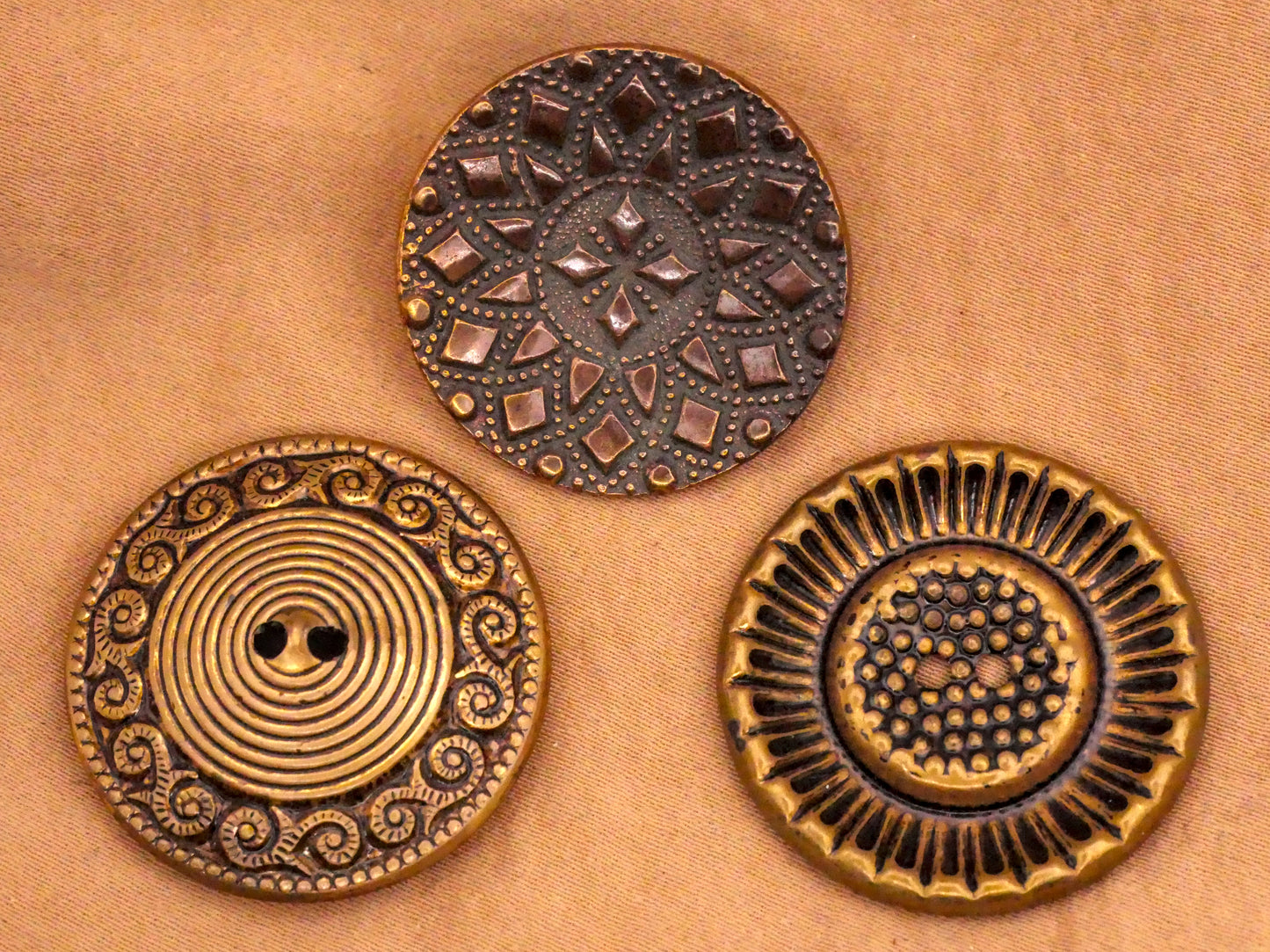 Mandala Tribal Look Bronze Colored Metal Button Various 27-29mm