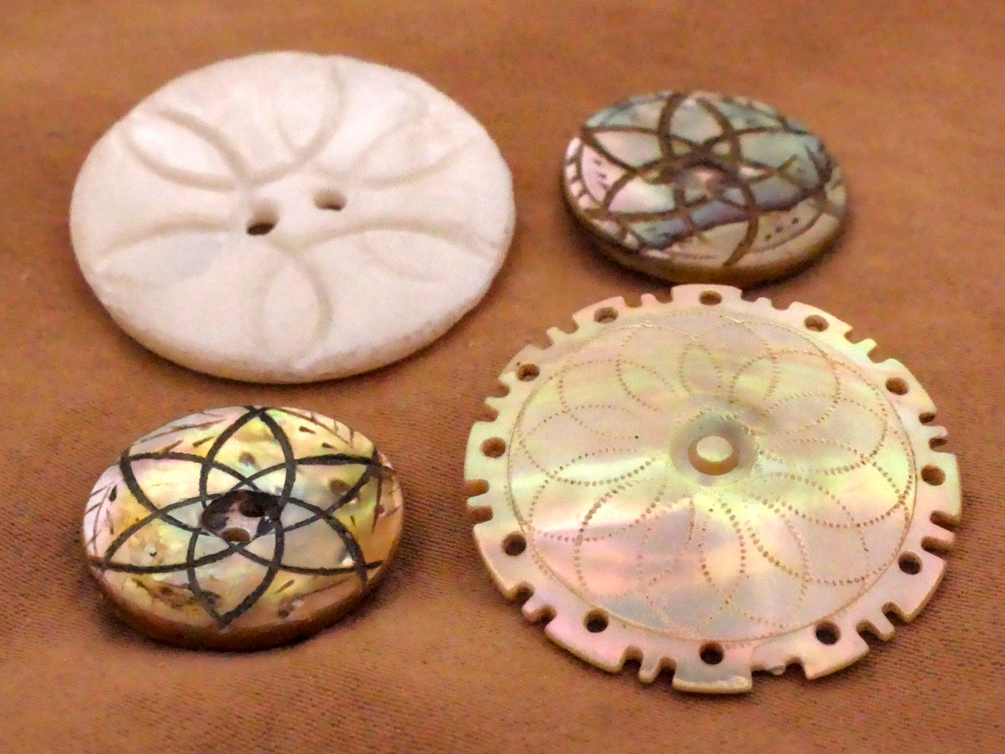 Mandala Flower Carved Mother of Pearl Shell Button Various 17-25mm