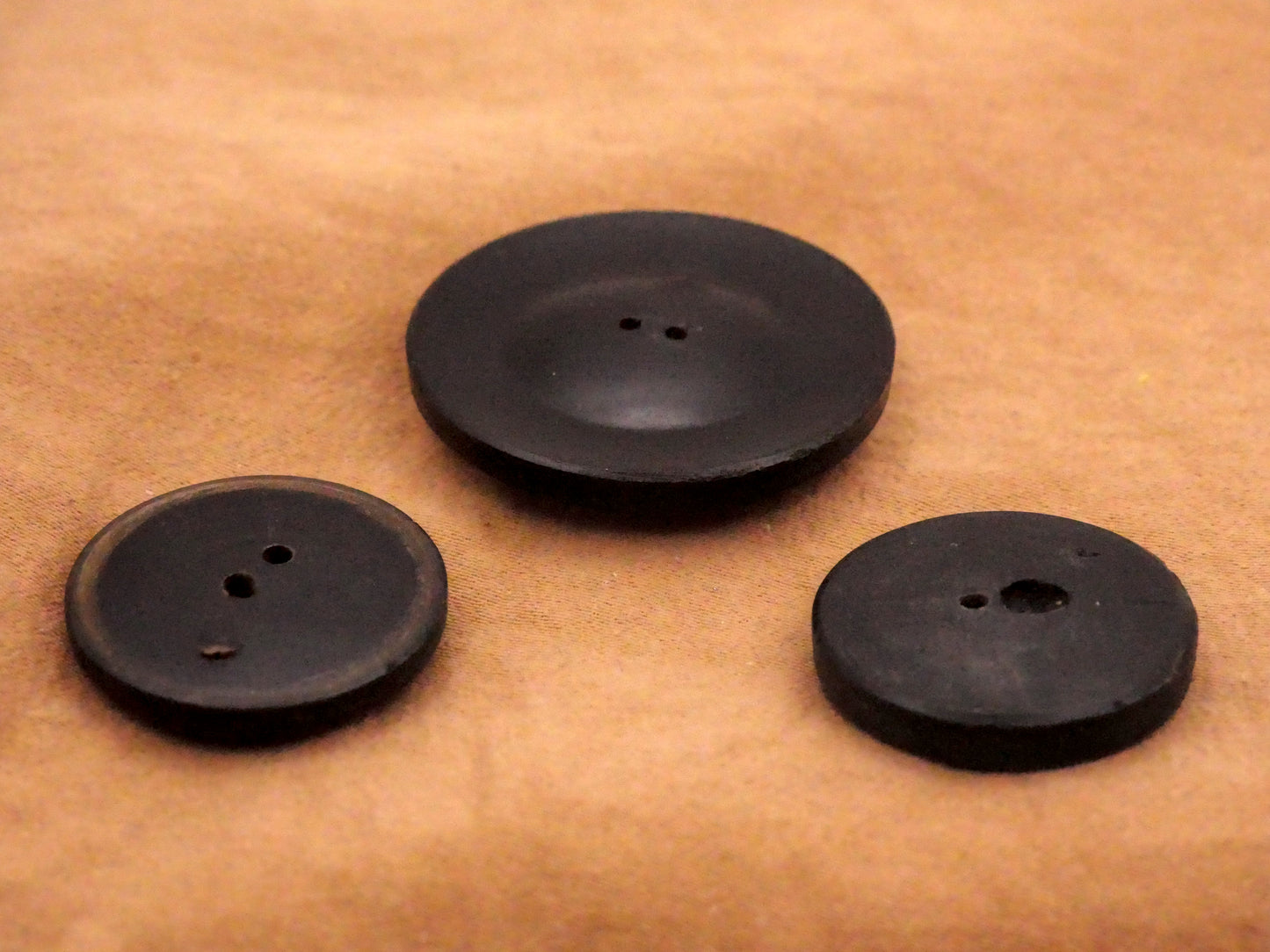 Medallion Center Asian Inspired Pressed Horn Button Various 20-29mm