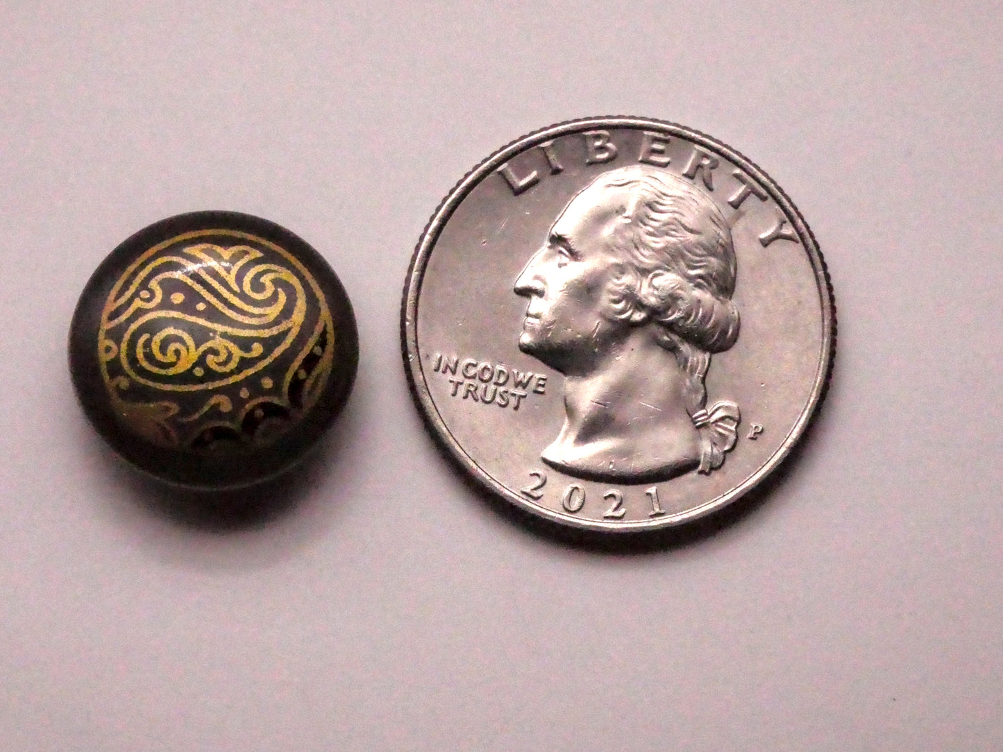 Paisley Grey Green Gold Celluloid Early Plastic Button 16mm