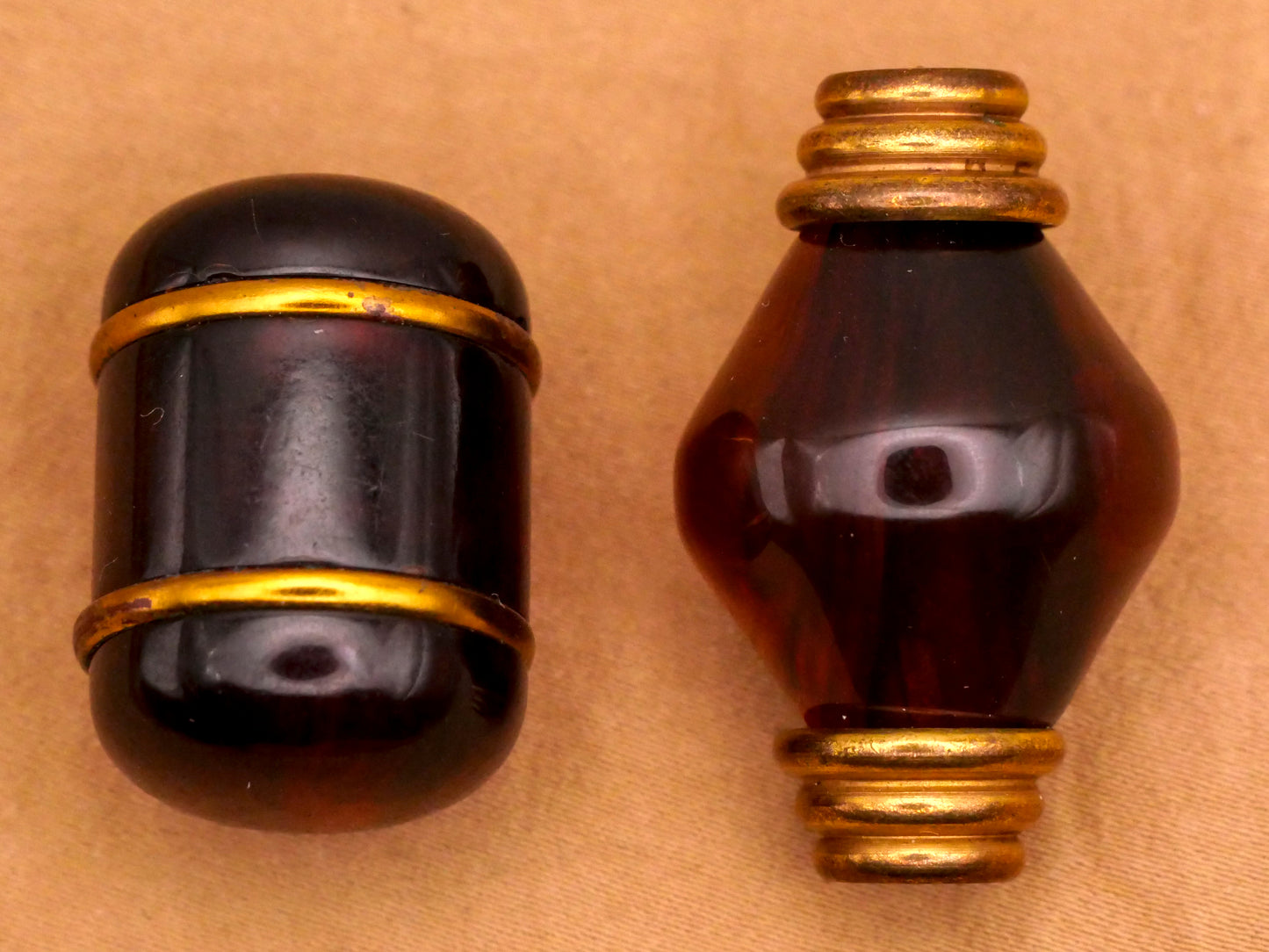 Root Beer Bakelite Plastic Gold Metal Toggle Button Various 19-34mm