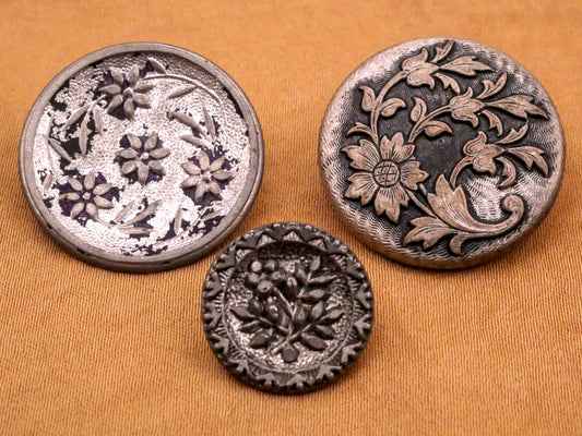 Flower Design Silver Colored Metal Victorian Button Various 15-23mm