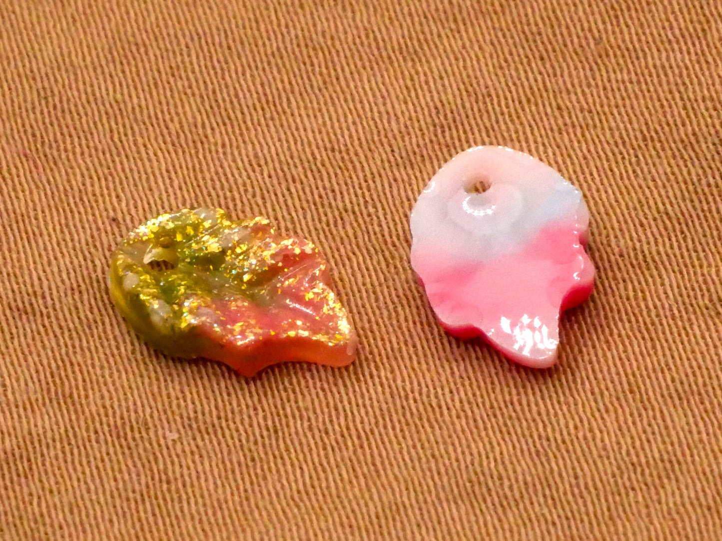 Colorful Ombre Glitter Leaf Leaves Plastic Assorted Set of Ten Charms Embellishments 7x10mm
