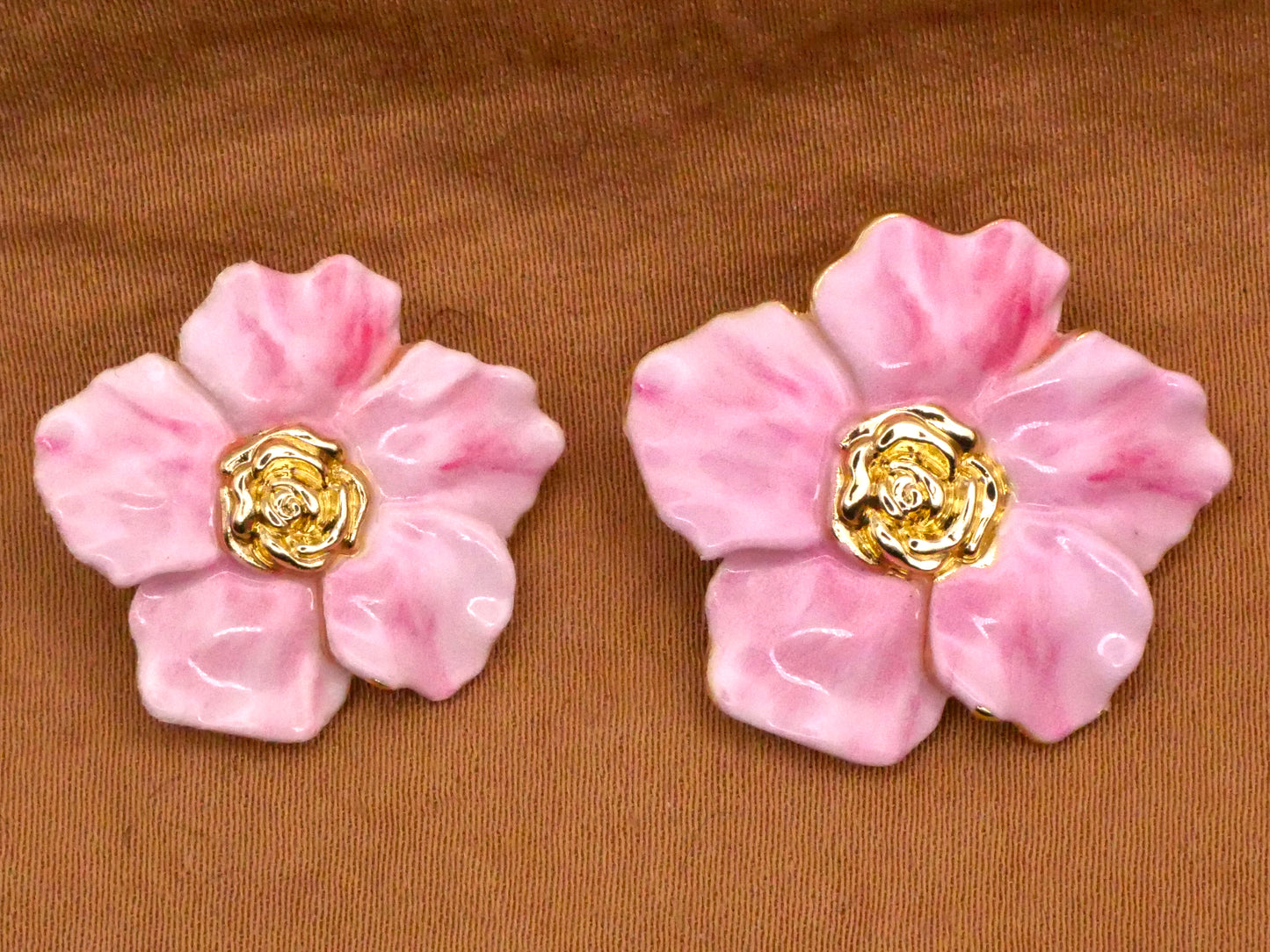 Flower Pink Marbled Enamel Gold Metal Button Various 20-24mm