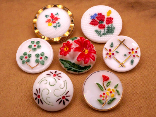 Flowers Primary Colors Vintage White Glass Button Various 18-22mm
