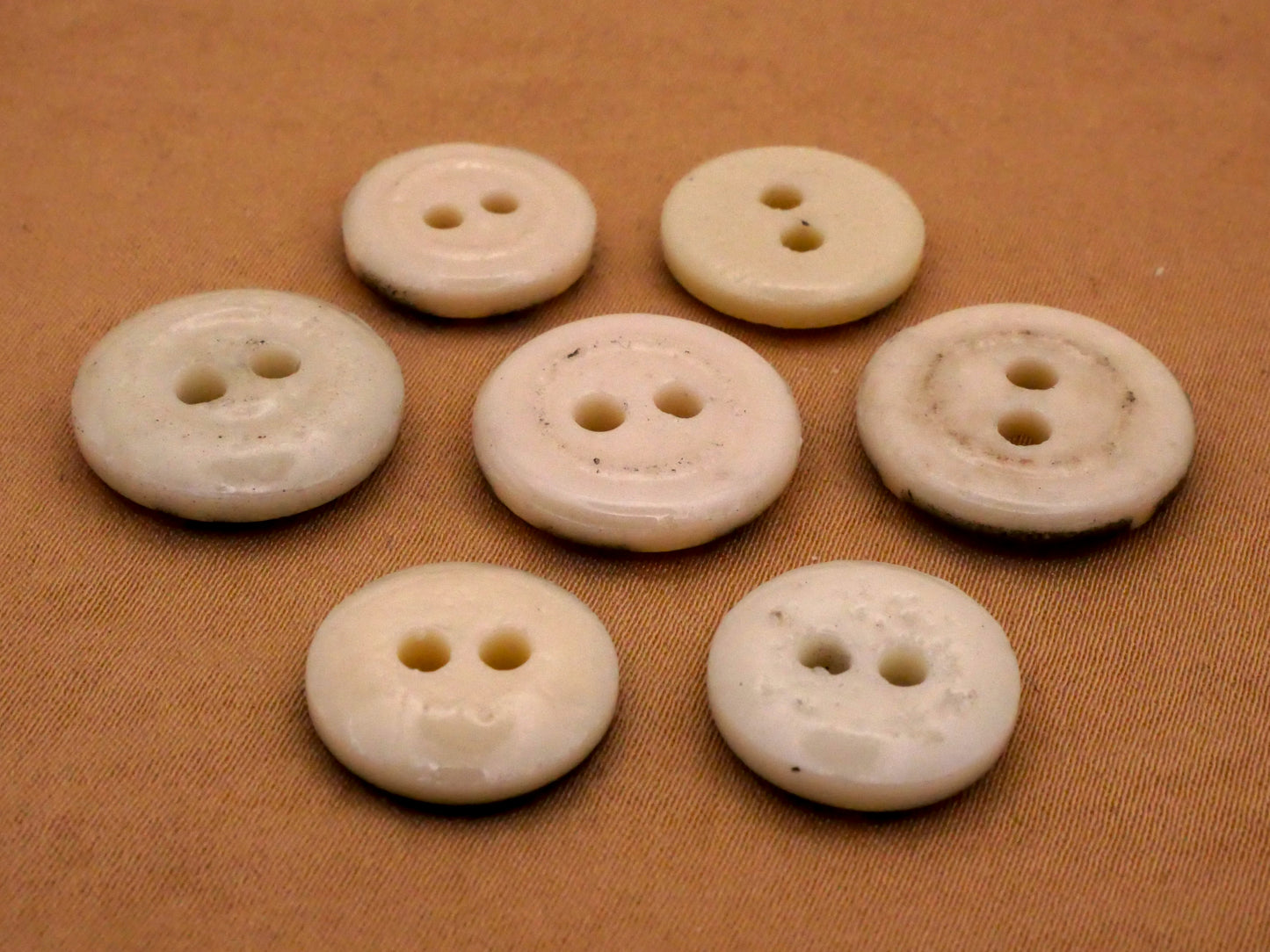 Black Stencil Antique China Button Various 14-16mm