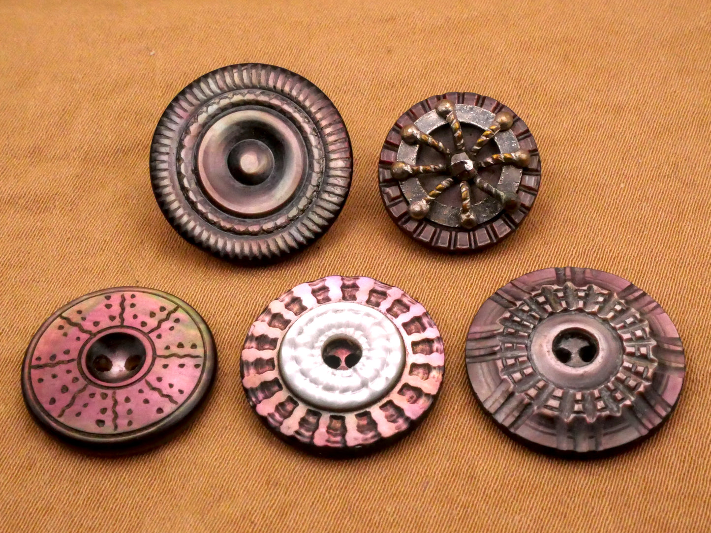 Wheel Nautical Look Smoky Mother of Pearl Shell Button Various 14-18mm