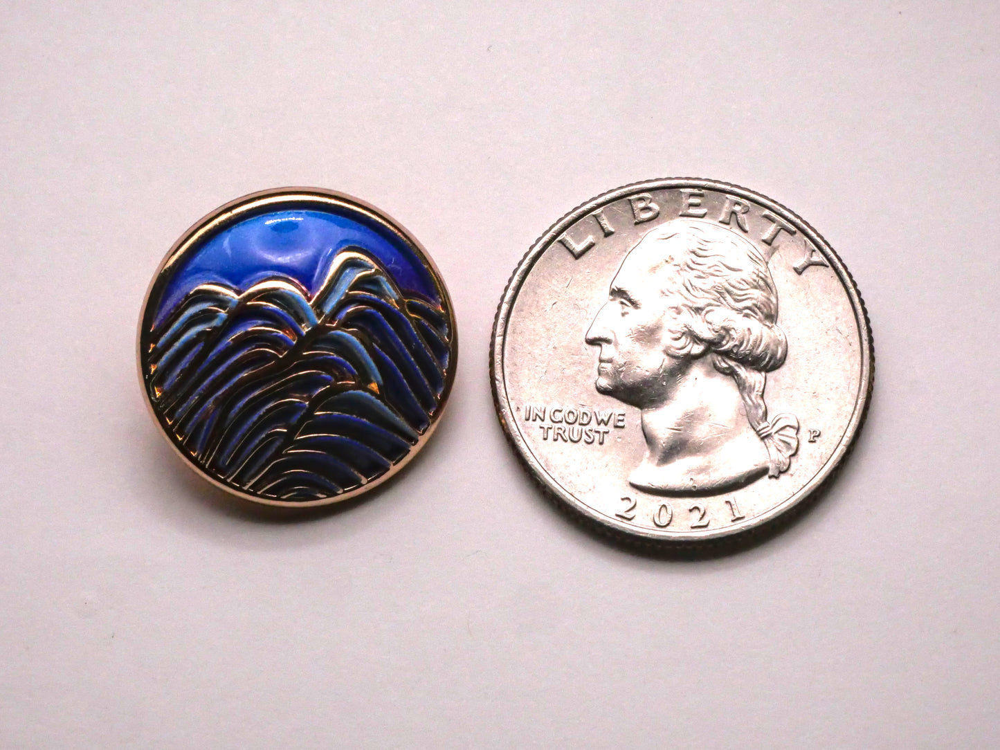 Waves Ocean Landscape Enamel Gold Metal Button 20mm