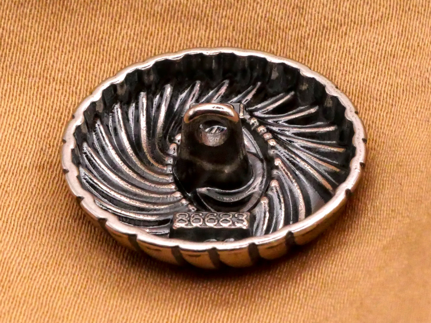 Eye Mesmerize Spell Swirl Metal Button 22mm