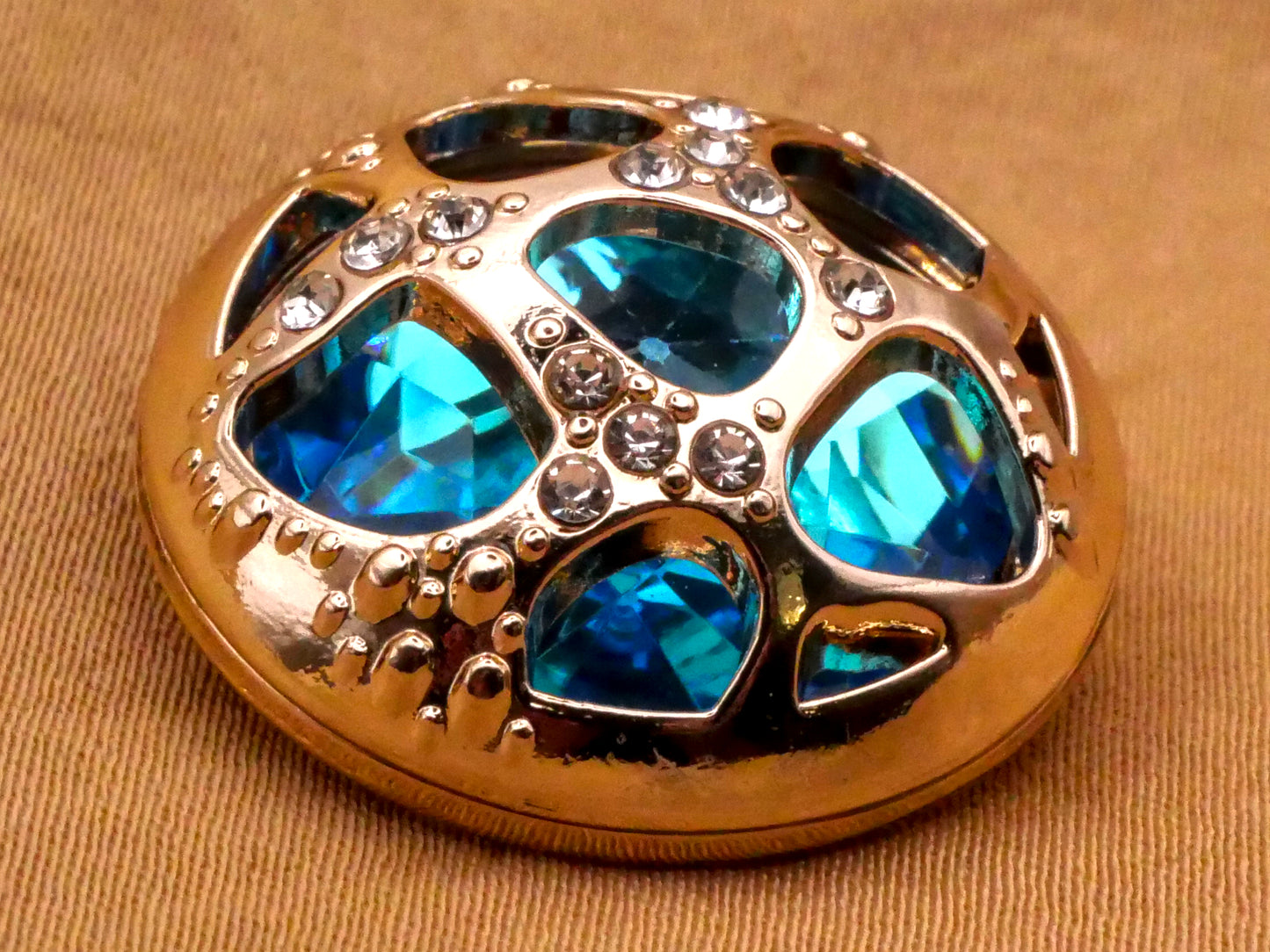 Caged Aquamarine Blue-Green Glass Jewel Metal Button 23mm