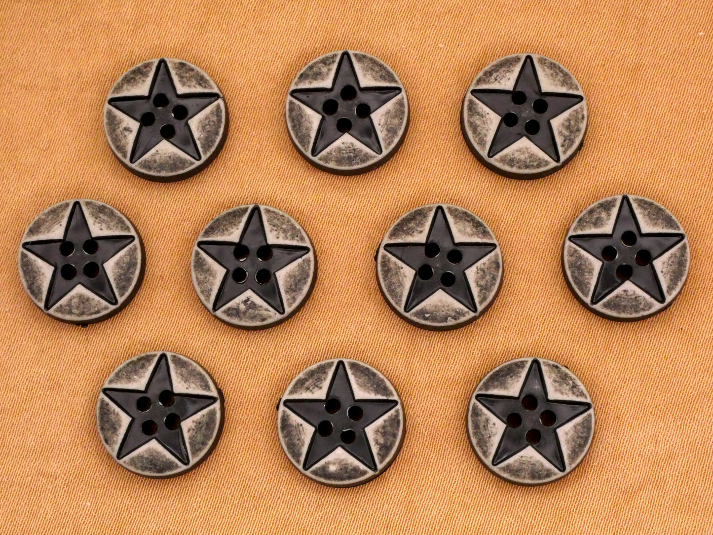 Star Weathered Look Black Plastic Set of Ten Buttons 13mm