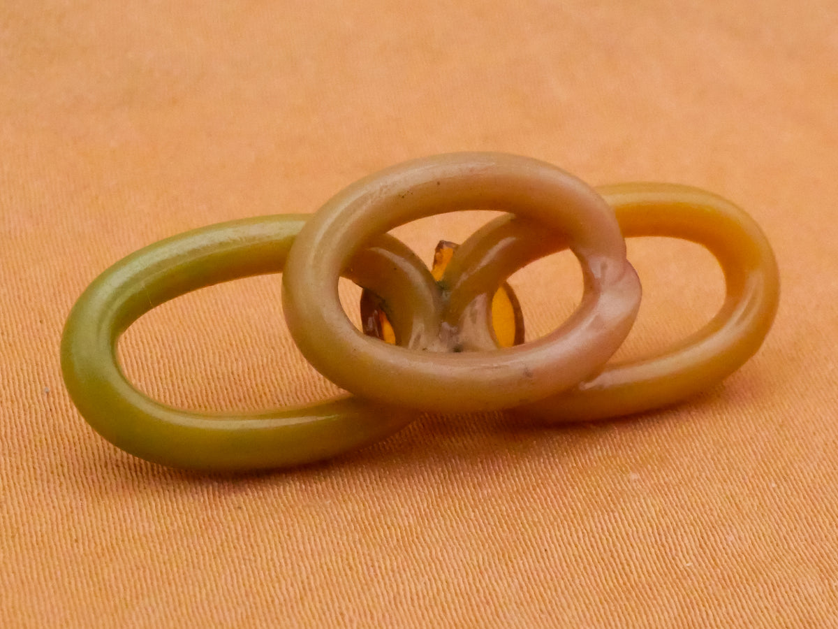 Chain Links Extruded Celluloid Early Plastic Button 13x38mm