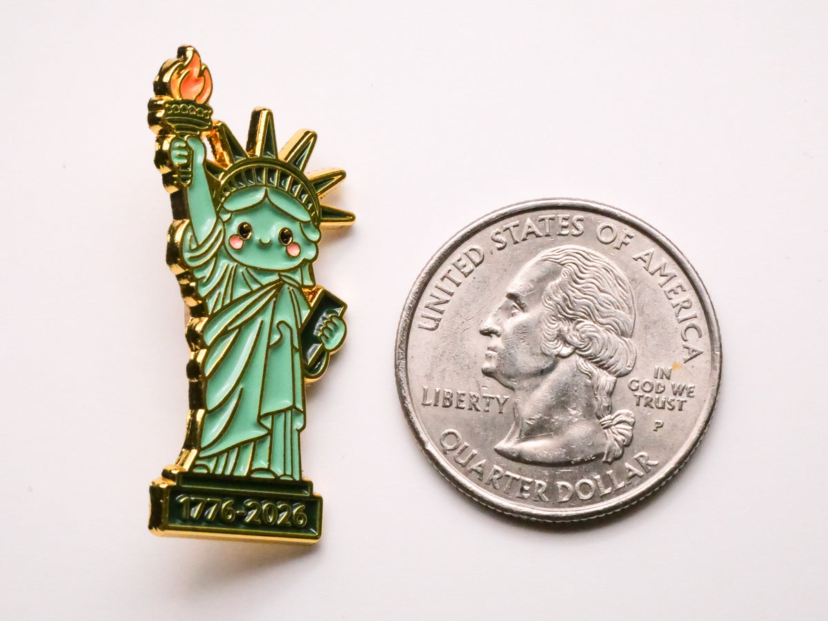 Statue of Liberty 250th Anniversary Enamel Metal Button 18x36mm
