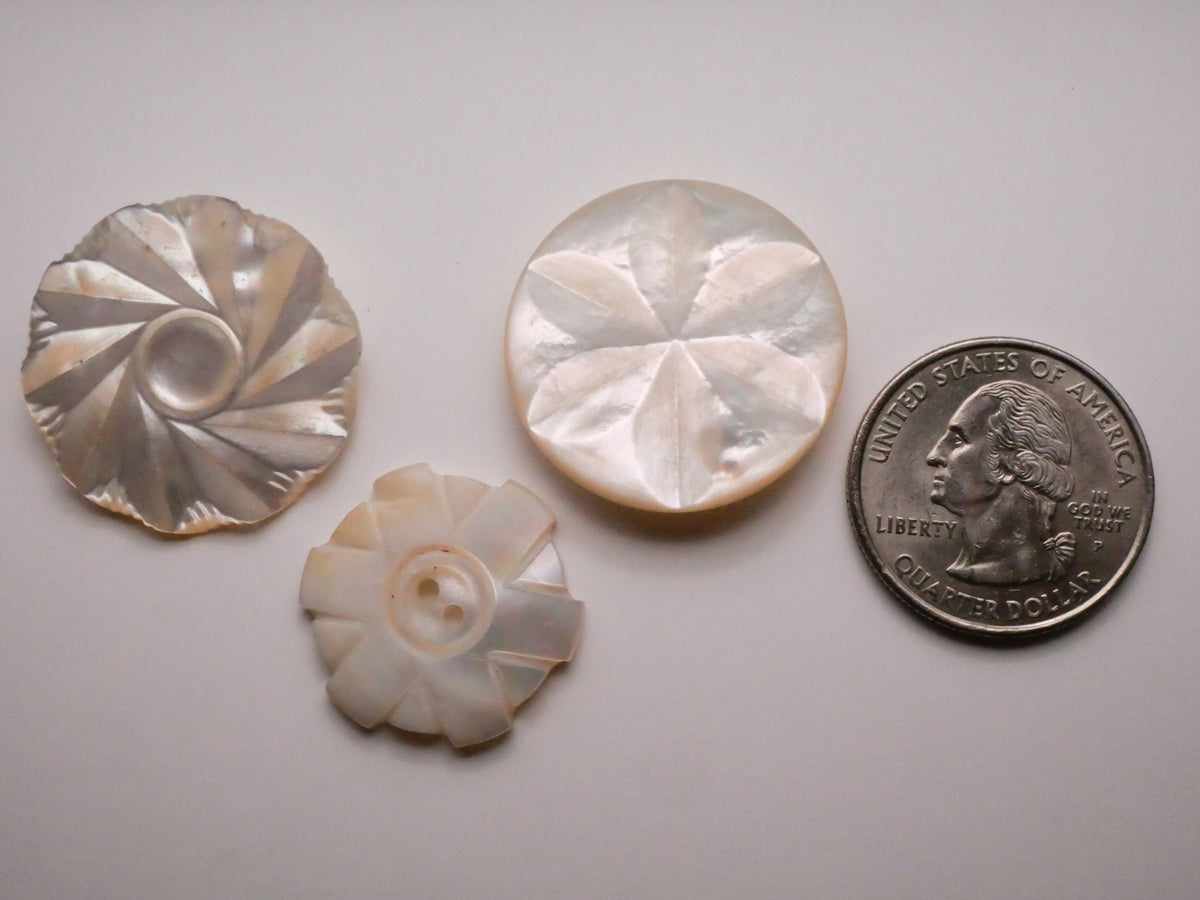 Radial Design Carved Mother of Pearl Shell Button Various 23-28mm