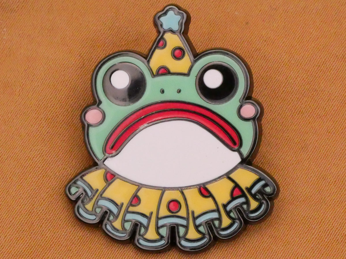 Frog Sad Circus Clown Enamel Metal Button 25x31mm