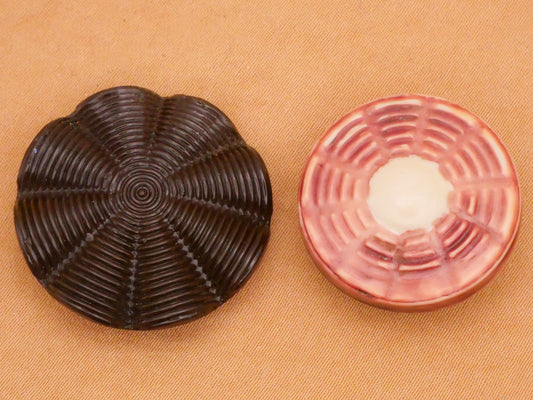 Spider Web Glass or Celluloid Vintage Button Various 23-27mm