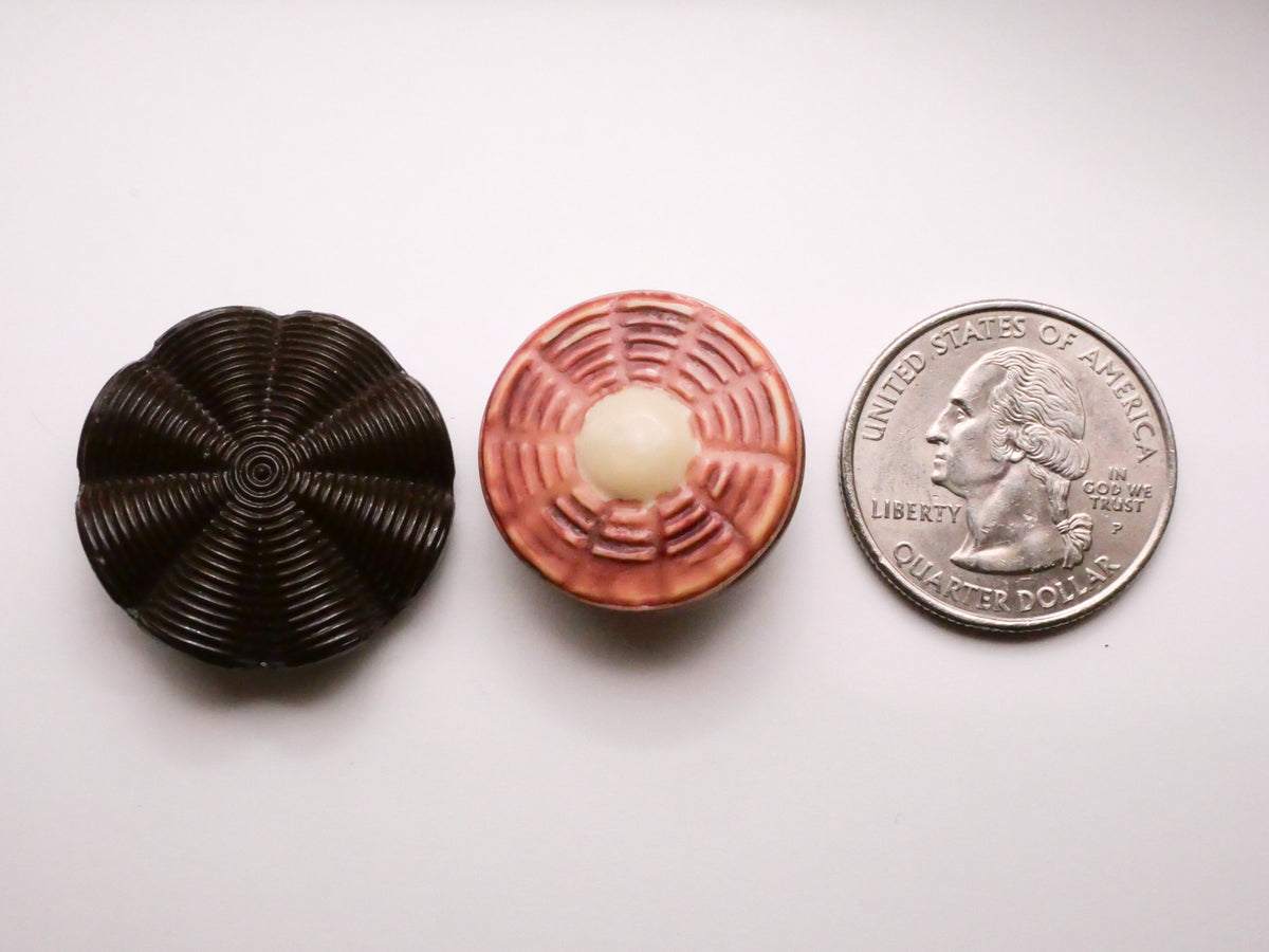 Spider Web Glass or Celluloid Vintage Button Various 23-27mm