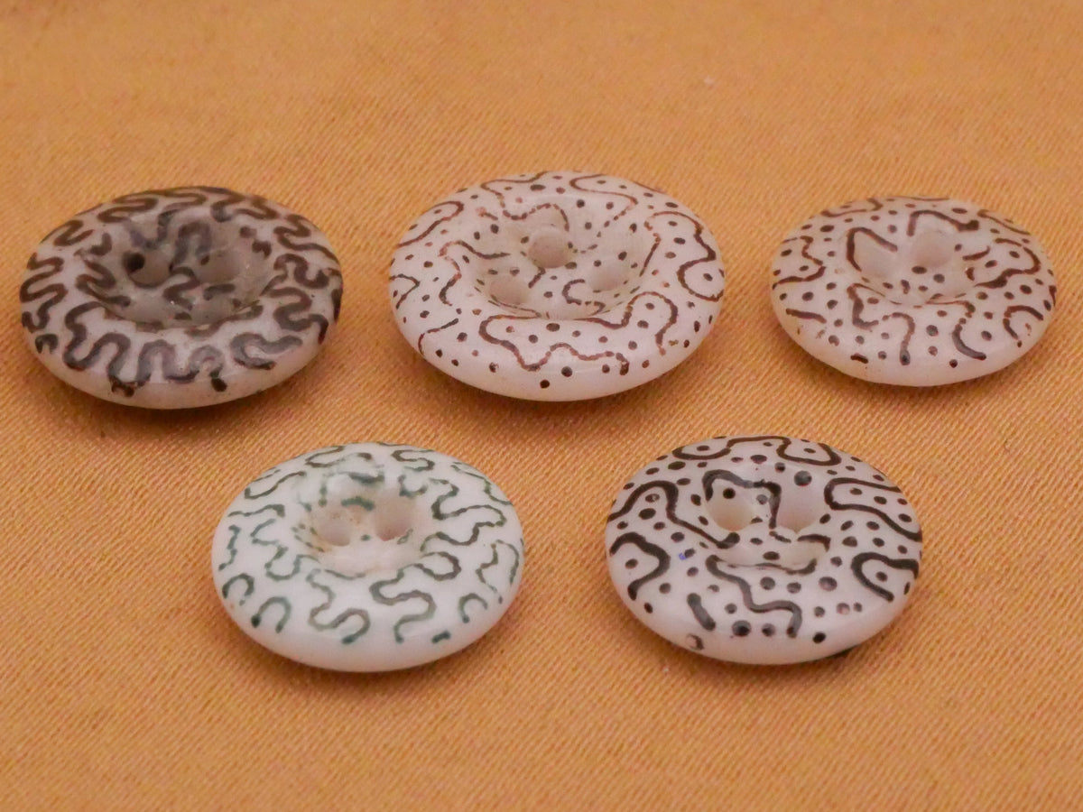 Squiggly Design Calico China Antique Button Various 11-13mm