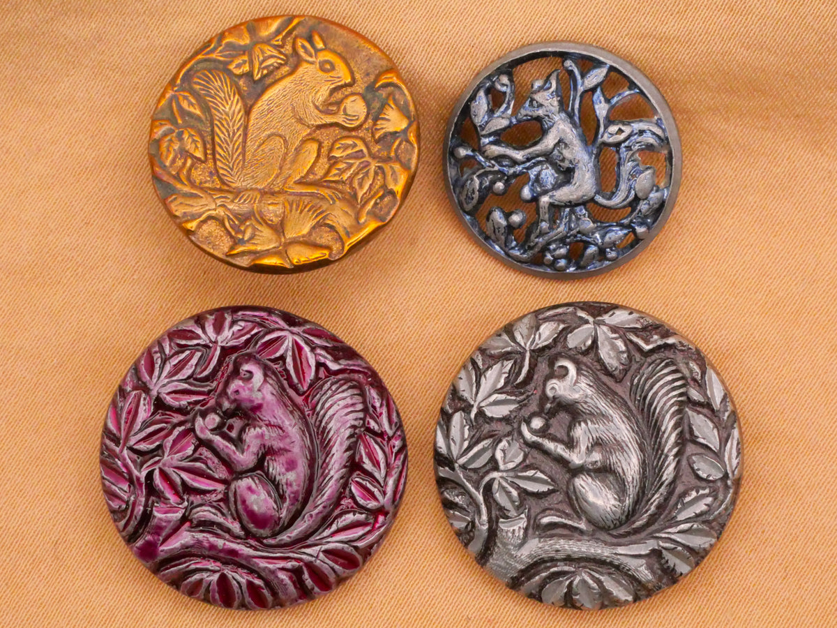 Squirrel Branch Acorn Metal Victorian Picture Button Various 18-23mm