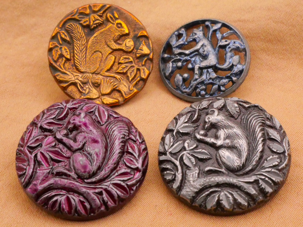 Squirrel Branch Acorn Metal Victorian Picture Button Various 18-23mm