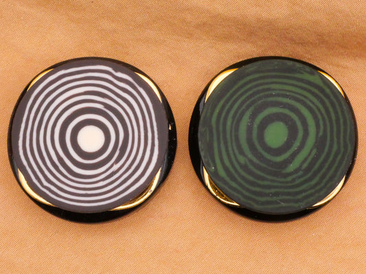 Wood Grain Tree Log Look Polymer Plastic Button Various 30mm