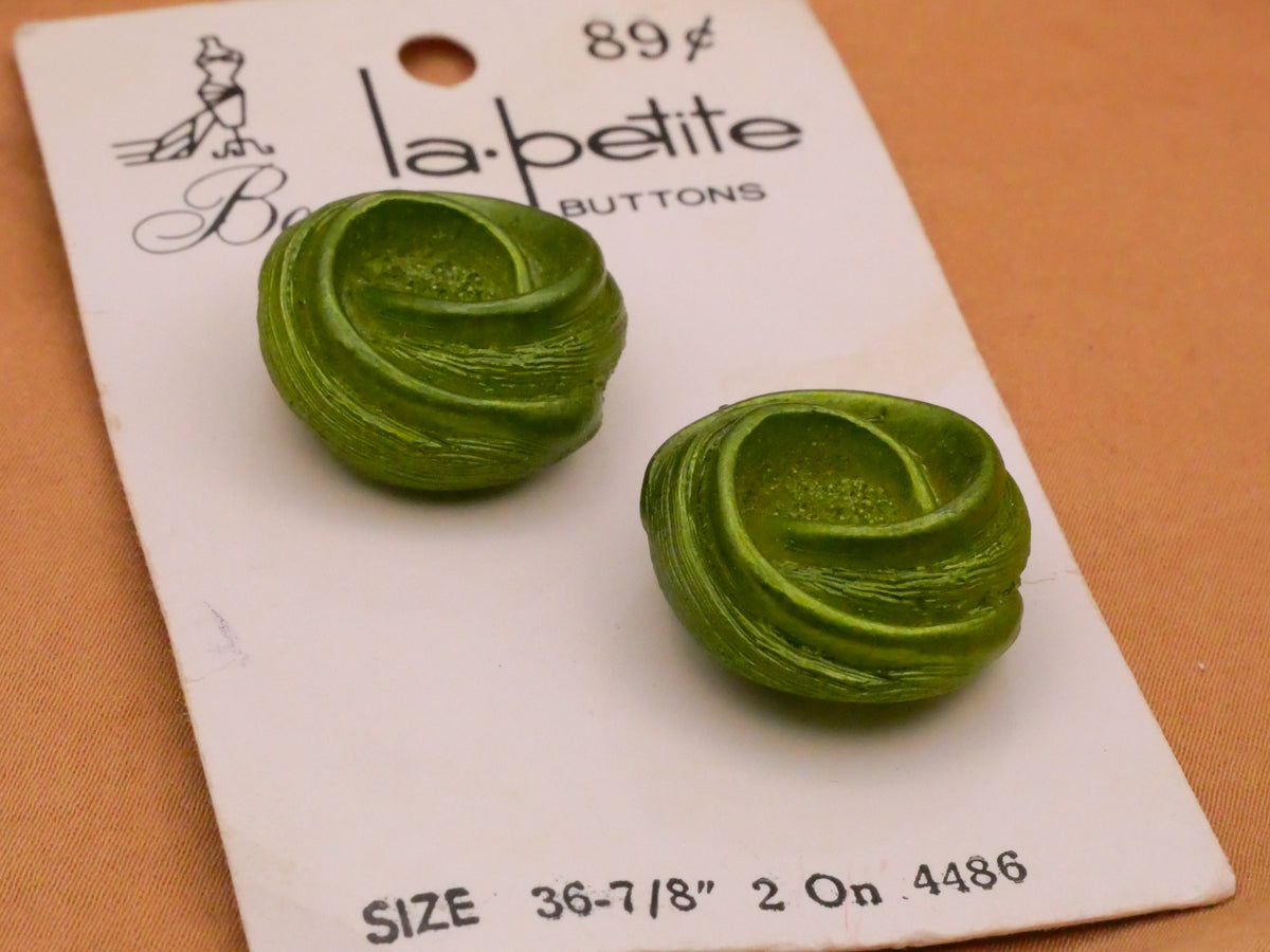 Bird Nest Look Olive Green Vintage Plastic Pair of Carded Buttons 22mm