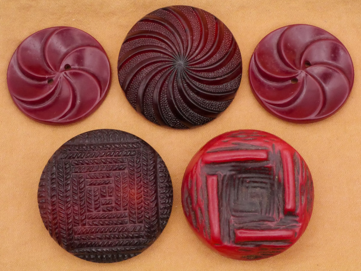 Mesmerizing Burgundy Wine Red Vintage Plastic Button Various 28-34mm