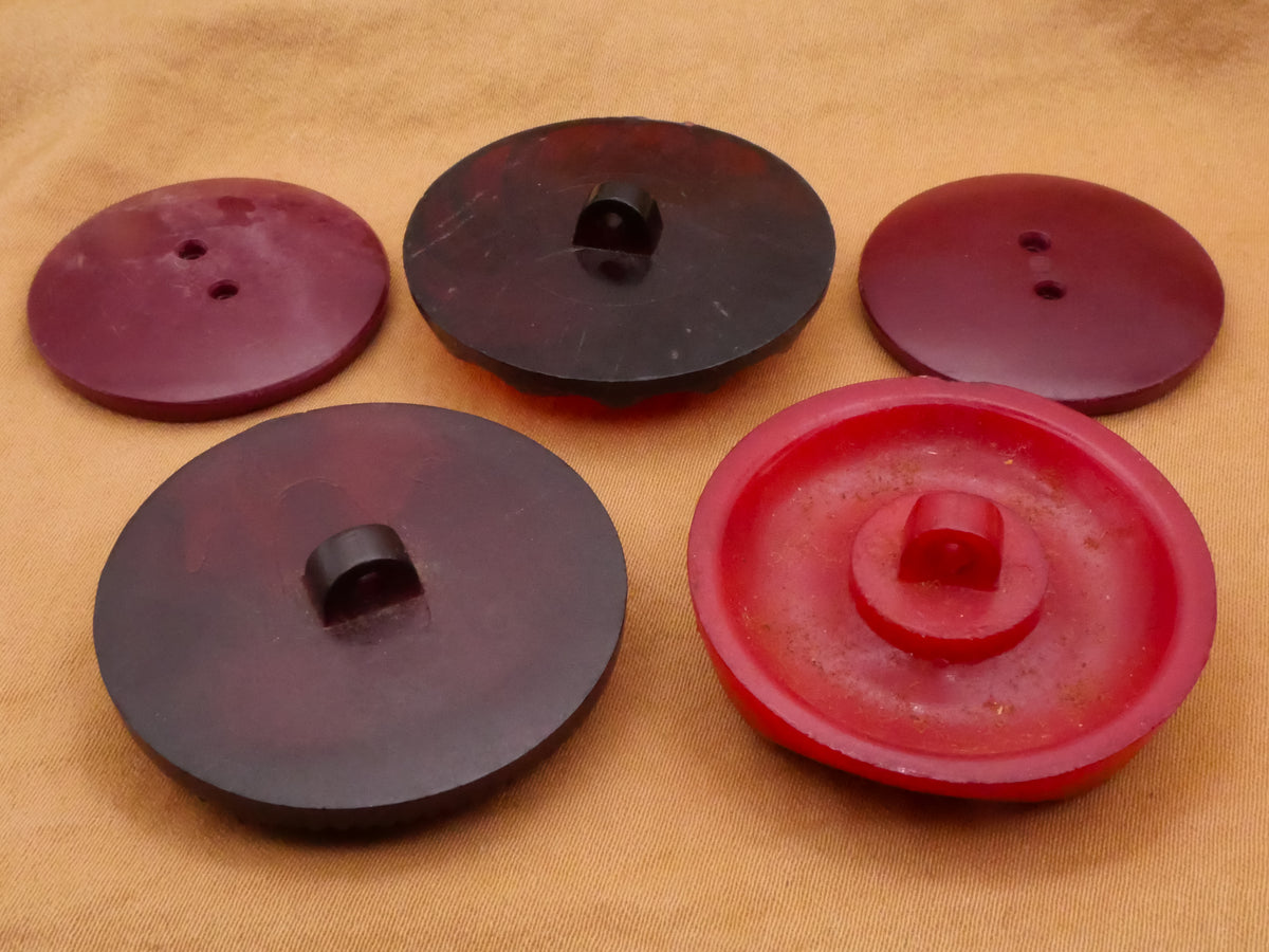 Mesmerizing Burgundy Wine Red Vintage Plastic Button Various 28-34mm
