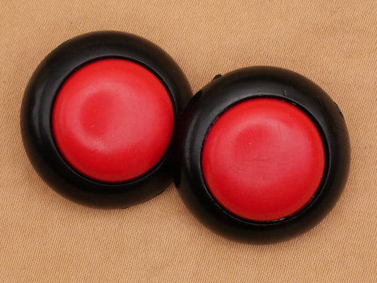 Eye Look Red Black Vintage Plastic Pair of Buttons 22mm