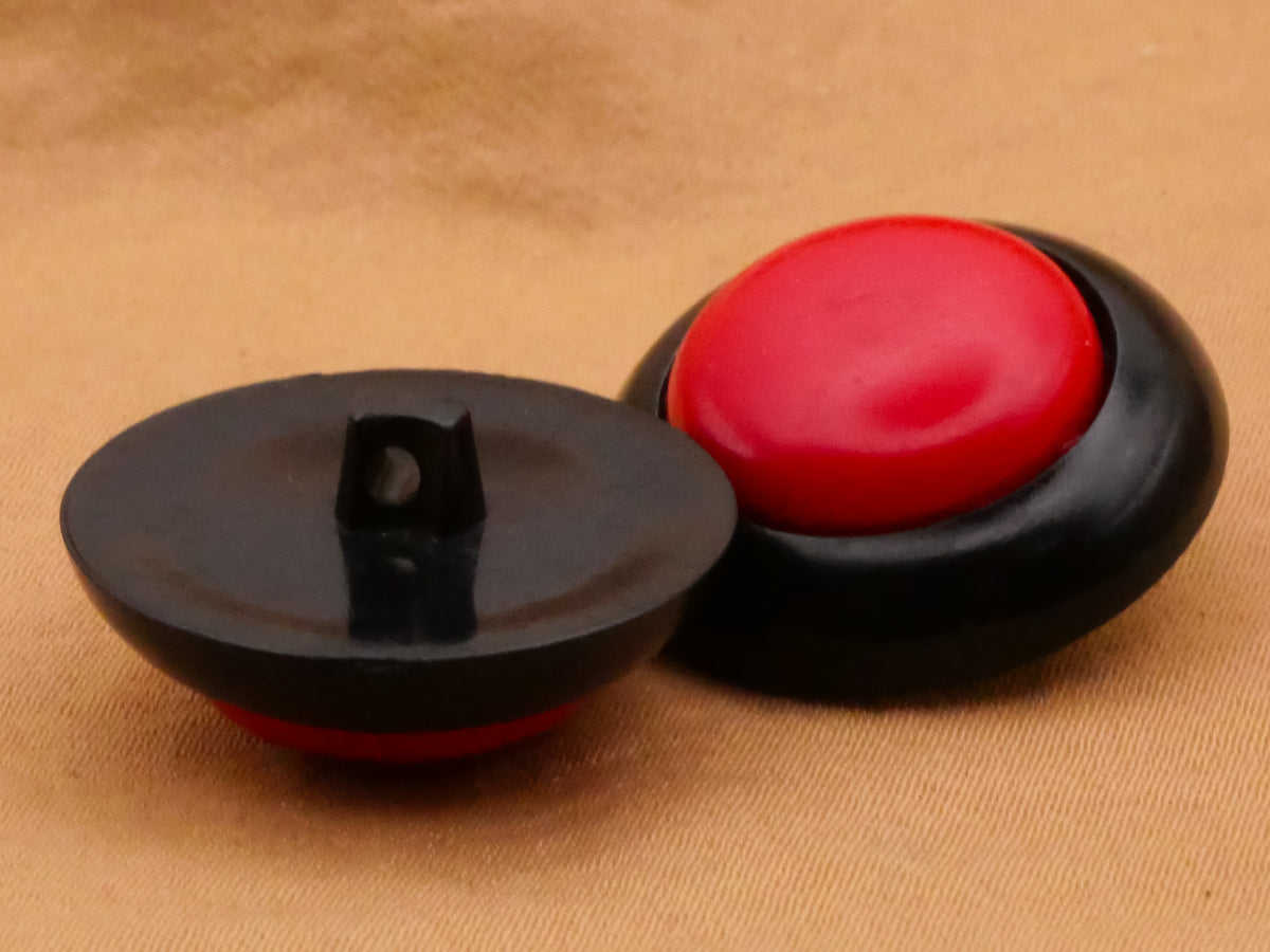 Eye Look Red Black Vintage Plastic Pair of Buttons 22mm
