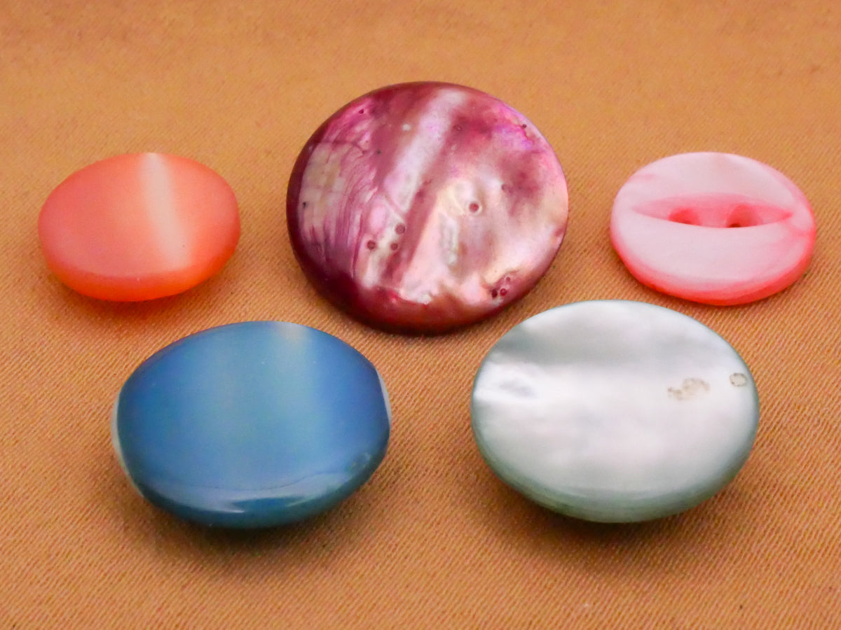 Colorful Dyed Mother of Pearl Shell Button Various 11-15mm