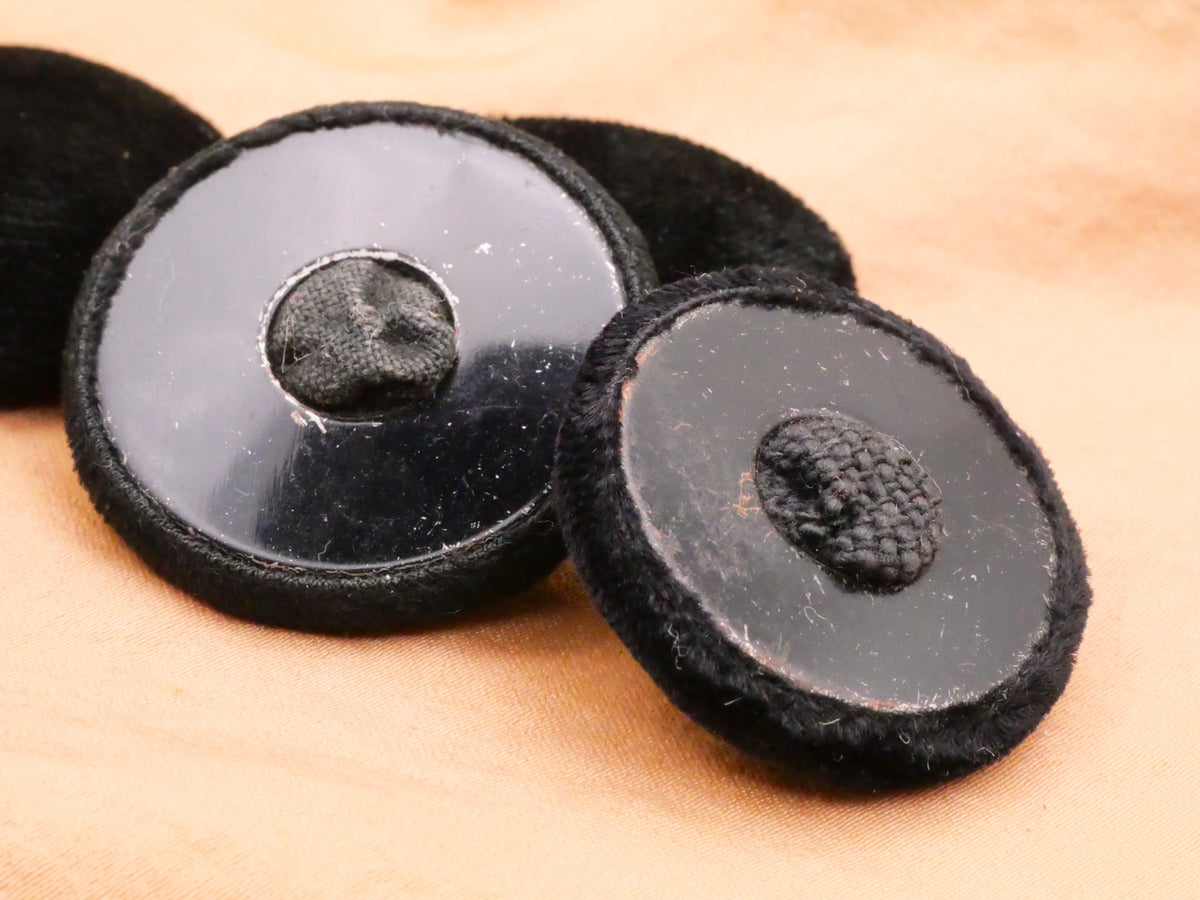 Velvet Fabric Covered Pad Back Antique Set of Four Buttons 29-32mm