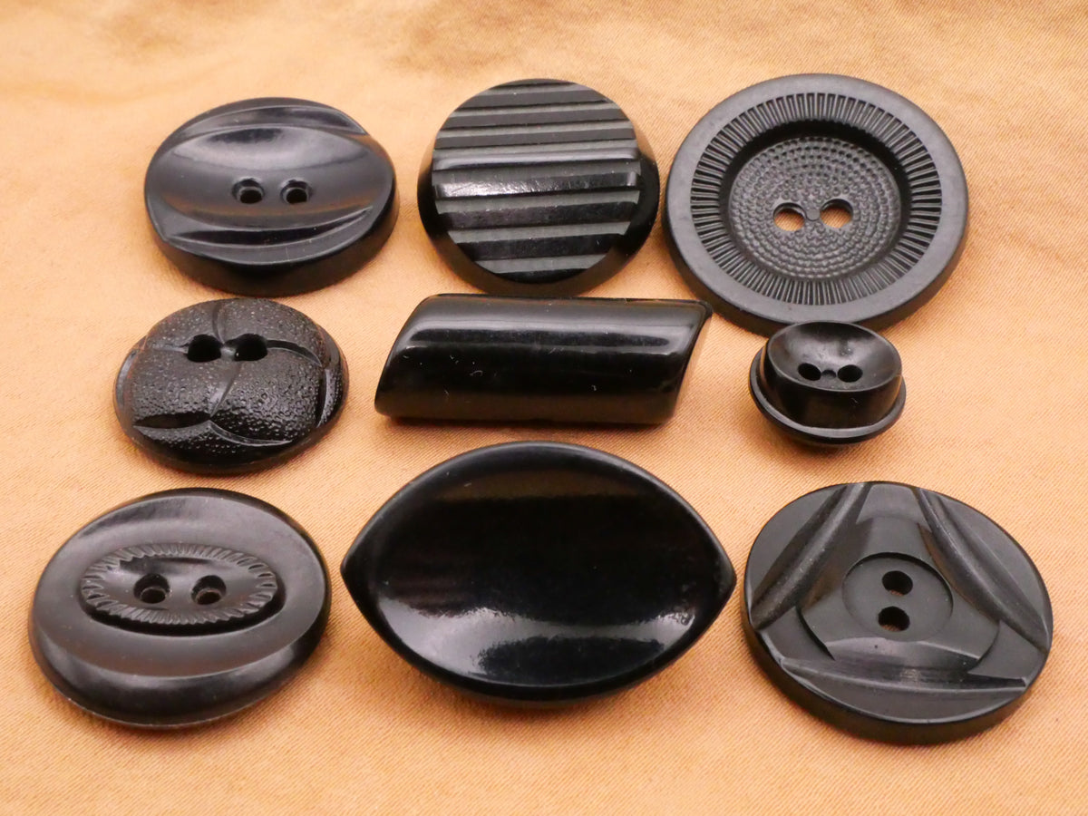 Black Mod Vintage Plastic Button Various 10-28mm