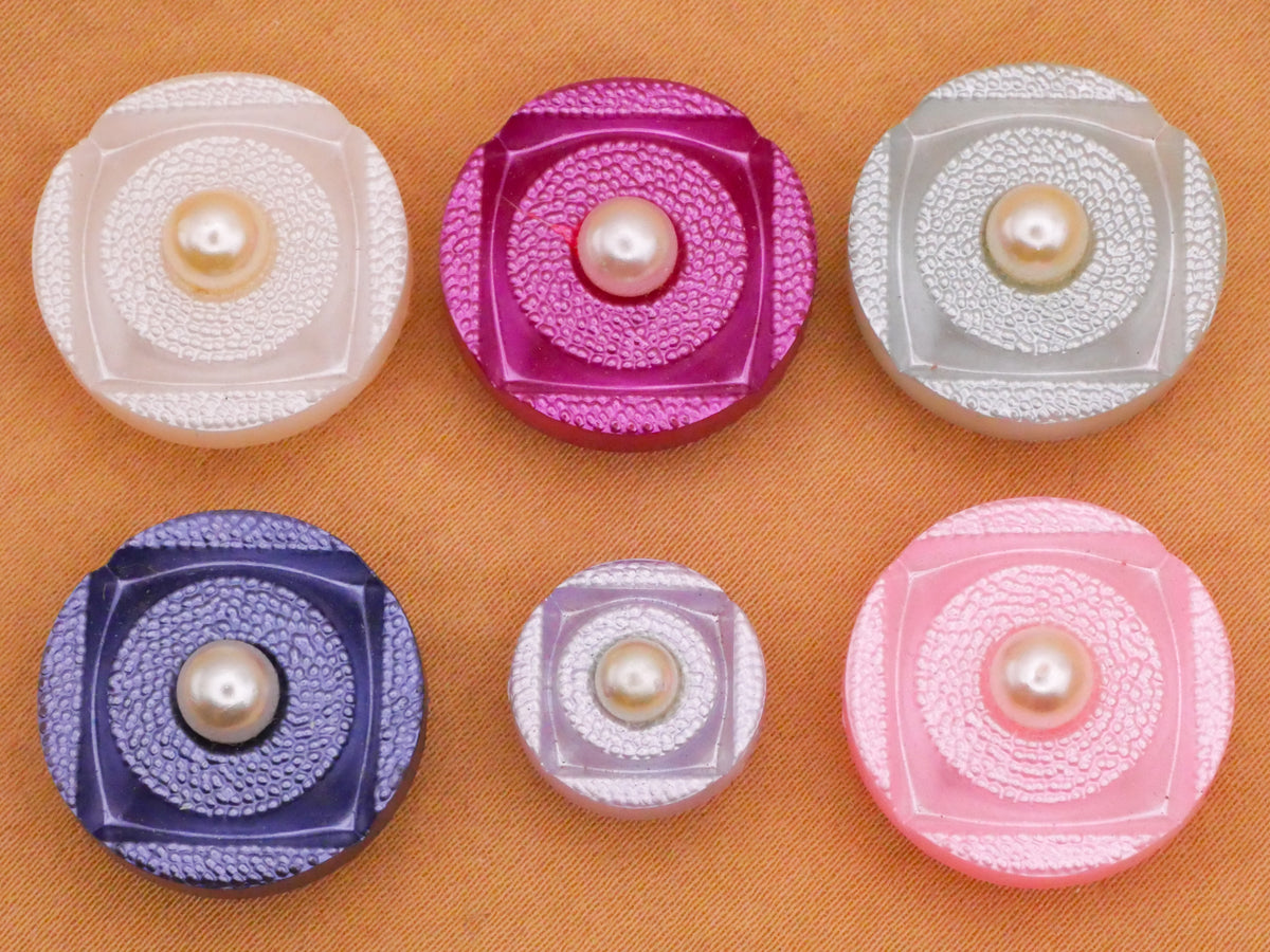 Pastel Pearlized Plastic Pearl Center Vintage Button Various 13-19mm