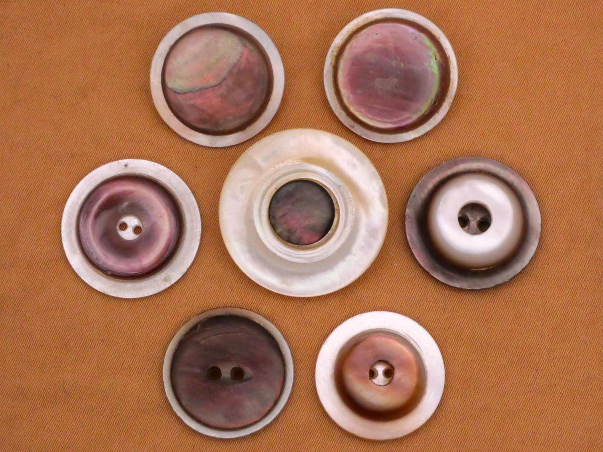 Two-Tone Smoky Mother of Pearl Shell Button Various 17-22mm