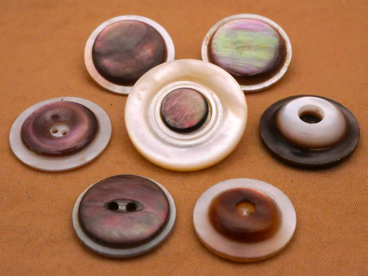 Two-Tone Smoky Mother of Pearl Shell Button Various 17-22mm