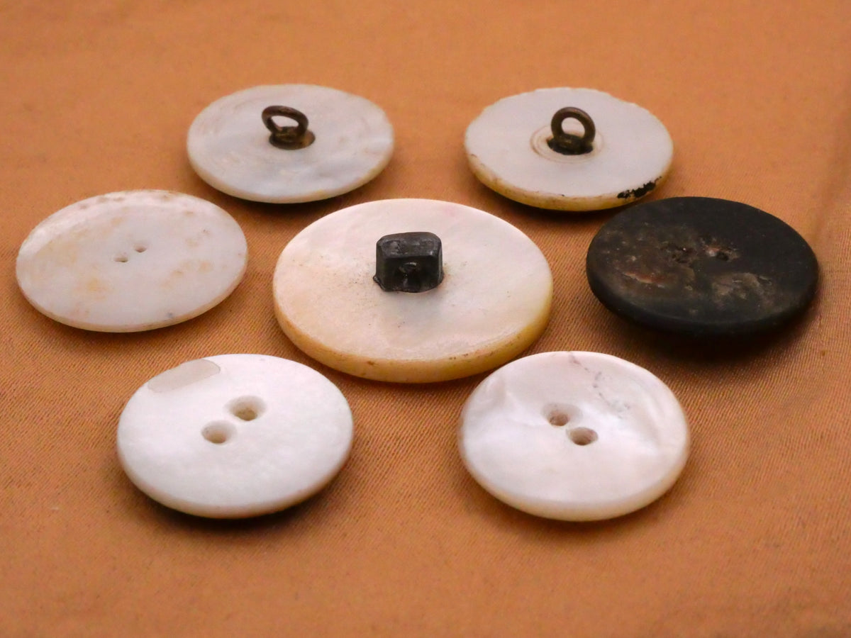 Two-Tone Smoky Mother of Pearl Shell Button Various 17-22mm