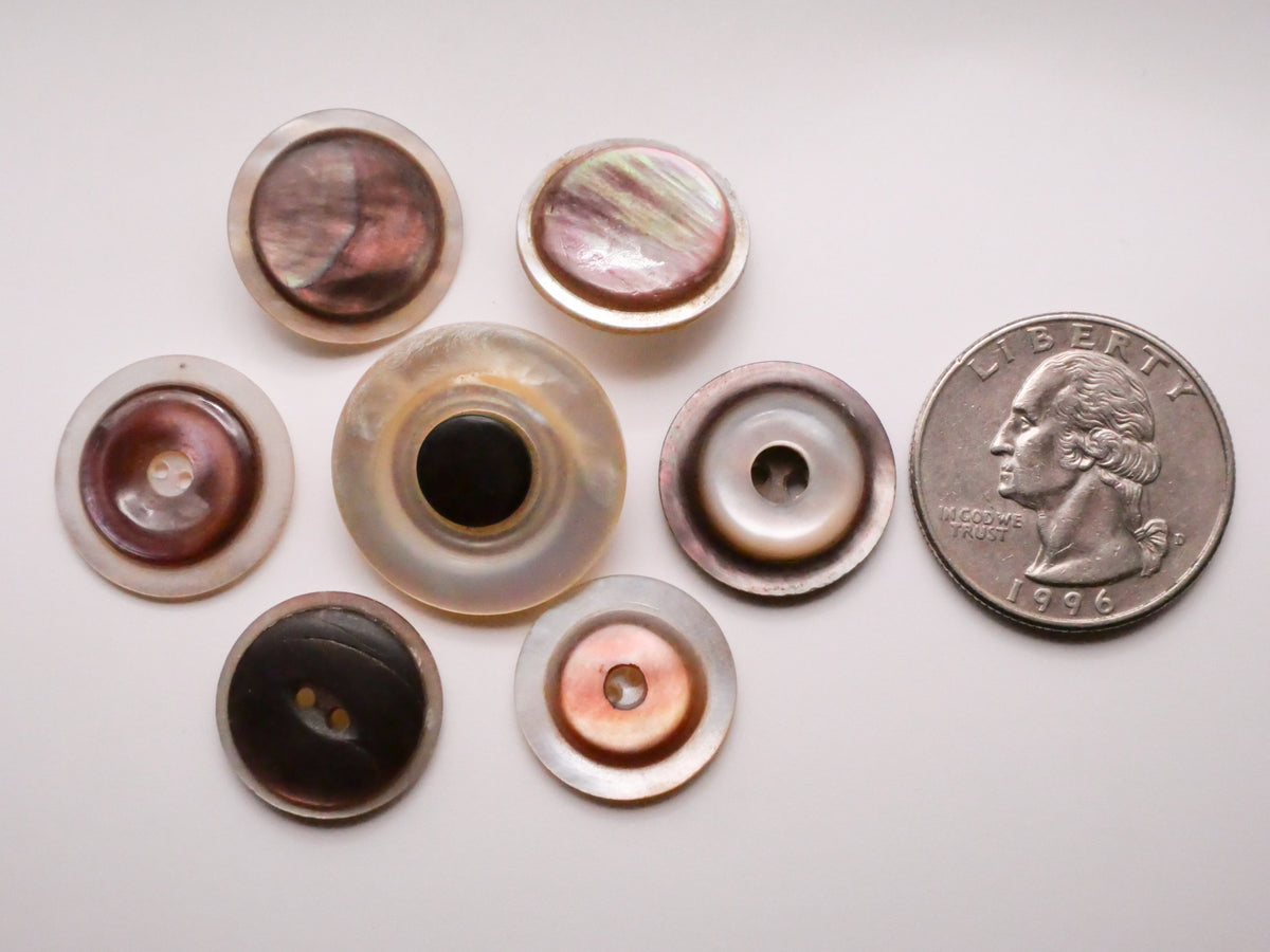Two-Tone Smoky Mother of Pearl Shell Button Various 17-22mm
