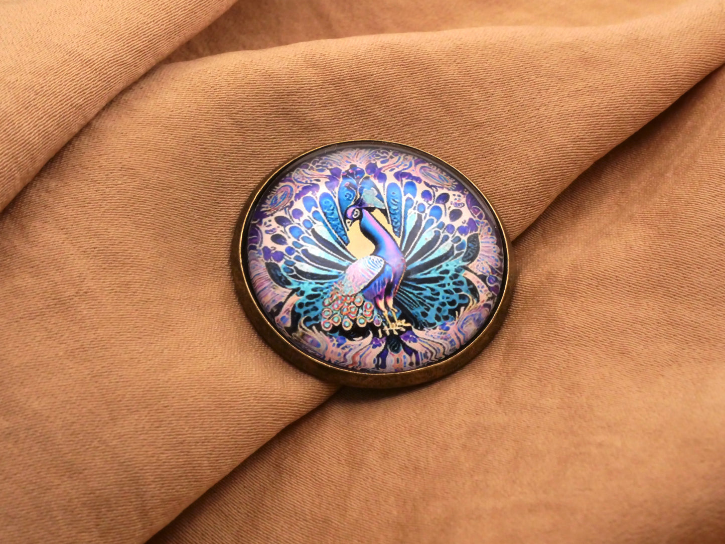 Jewel-Toned Peacock Glass Dome Button 28mm