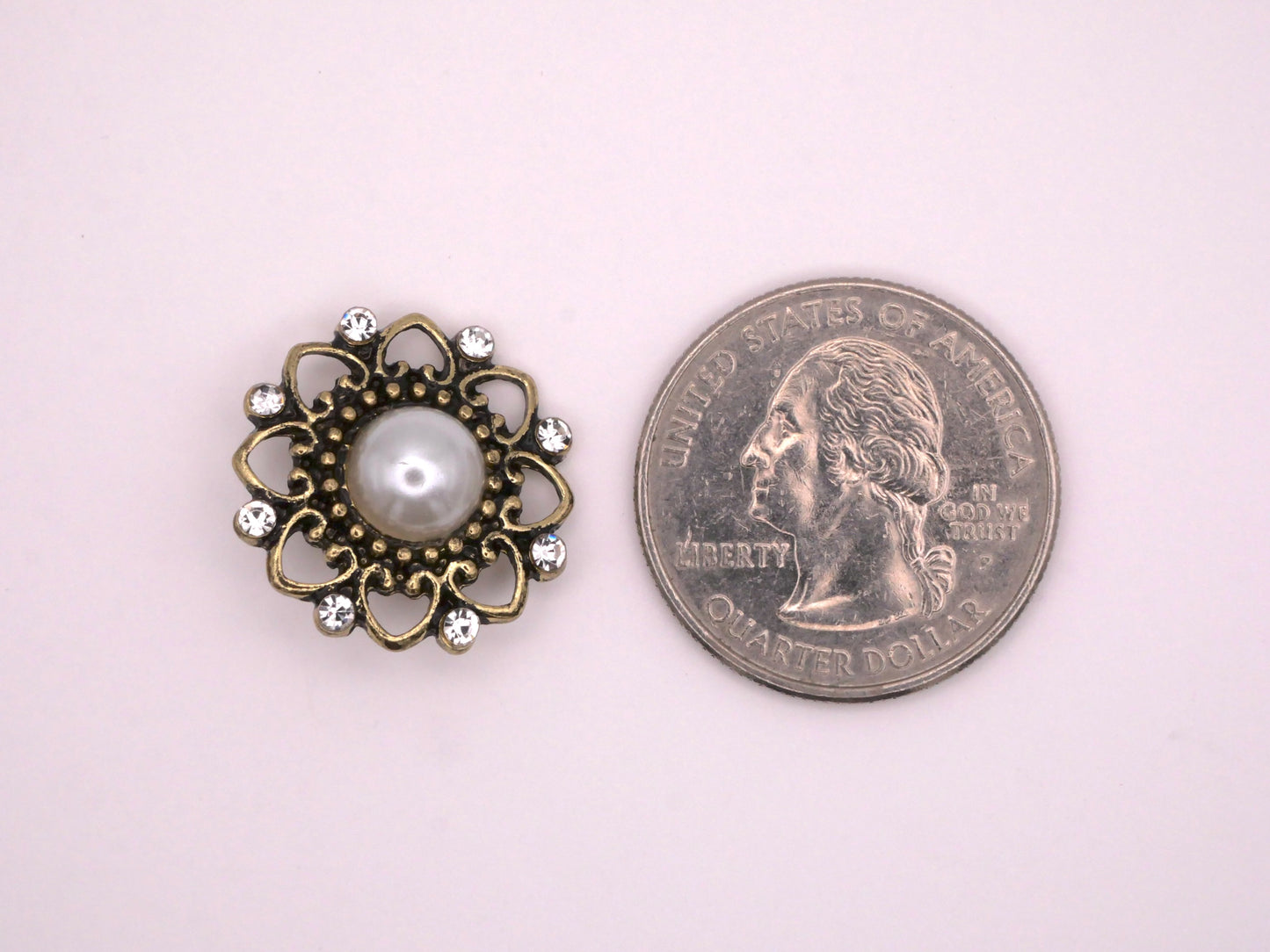 Pearl Center Heart Filigree Rhinestone Metal Button 19mm