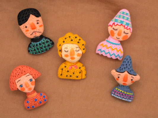 Cozy Nordic People Sweaters Hats Plastic Set of Five Buttons 17x31mm