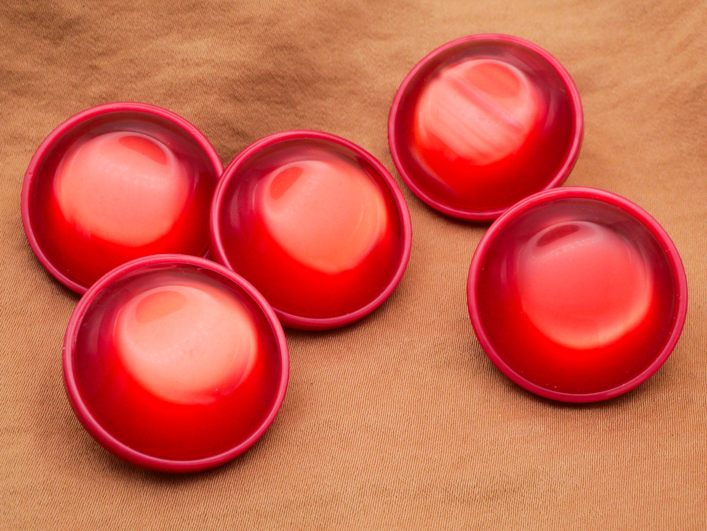 Red Pearlized Translucent Dome Vintage Button 27mm