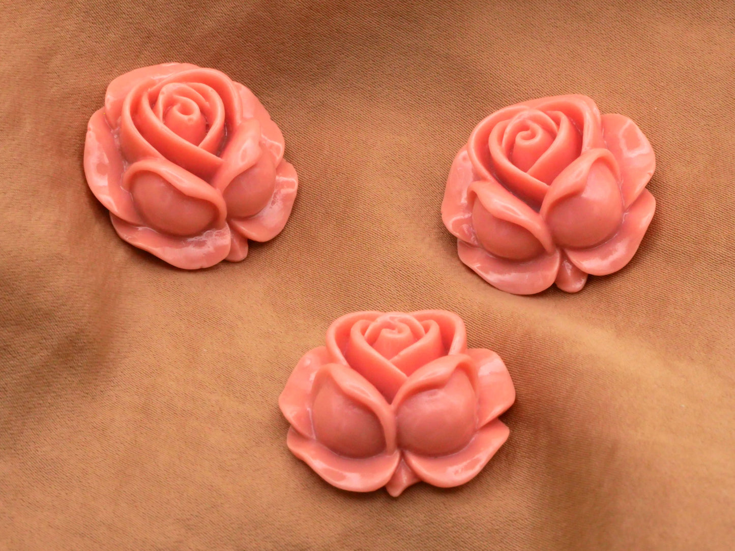 Peachy Pink Large Rose Plastic Button 27mm