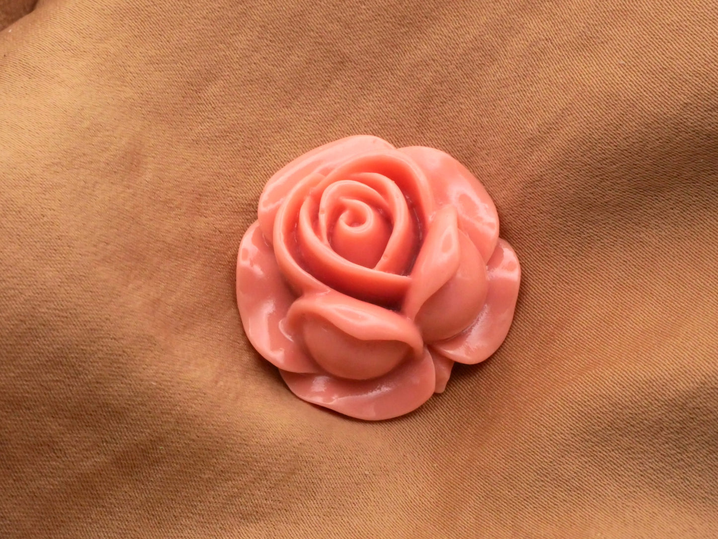 Peachy Pink Large Rose Plastic Button 27mm