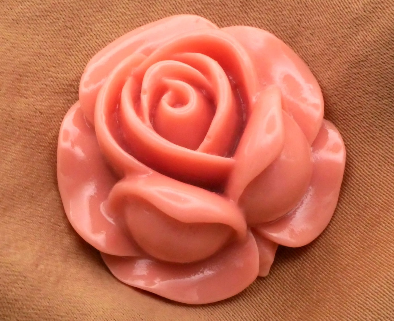 Peachy Pink Large Rose Plastic Button 27mm