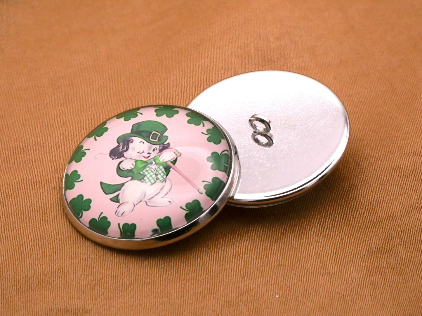 St. Patrick Shamrock Clover Dog Gentlemen Glass Dome Button 27mm