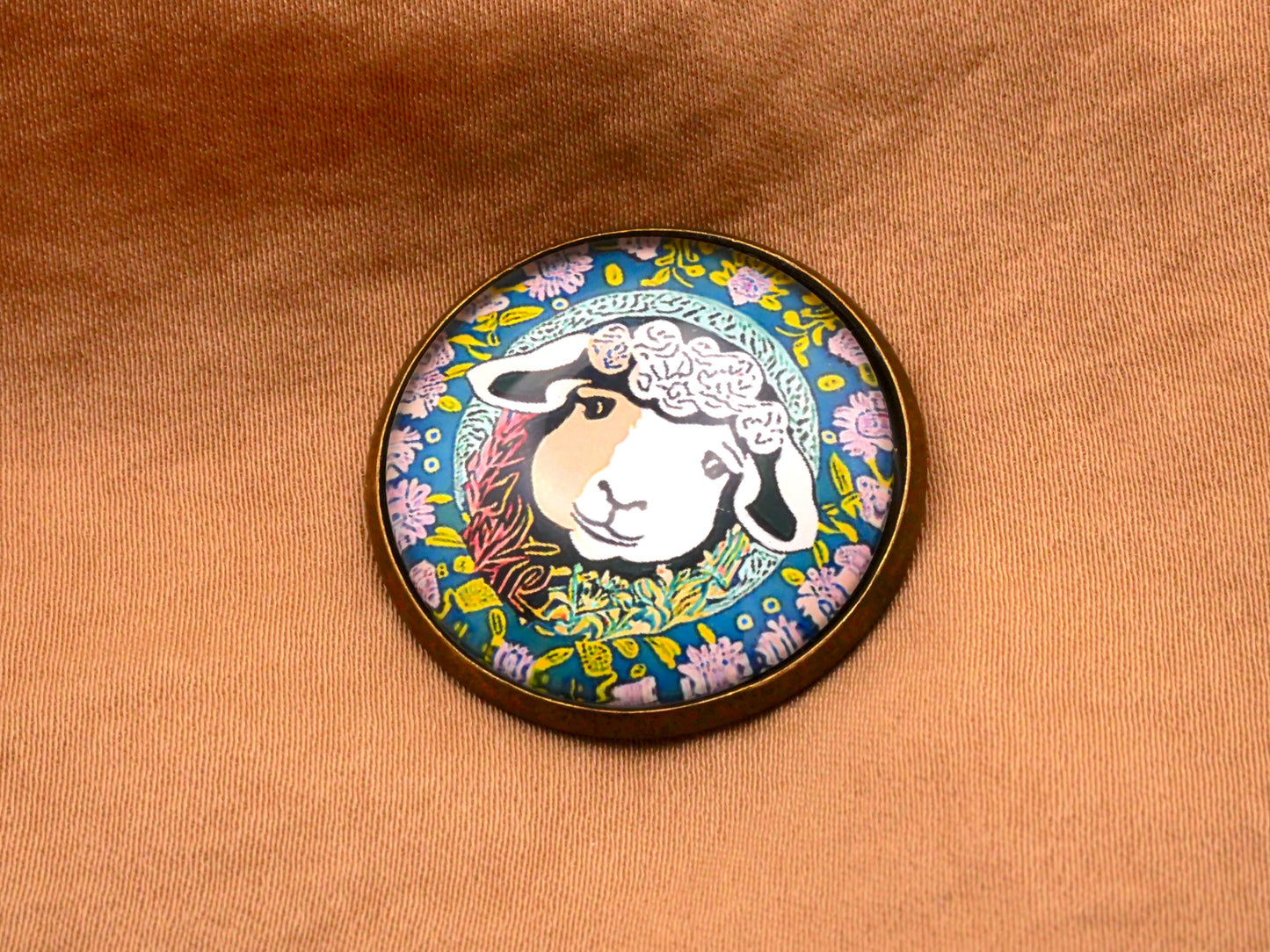 Curly Sheep Lamb Flower Garden Glass Dome Button 27mm